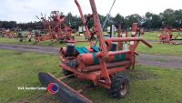 Kverneland trailed bale wrapper, self loading arm, manual controls - 3
