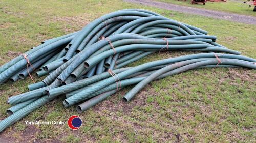 Large quantity of 4me x 2in Flexi pipes