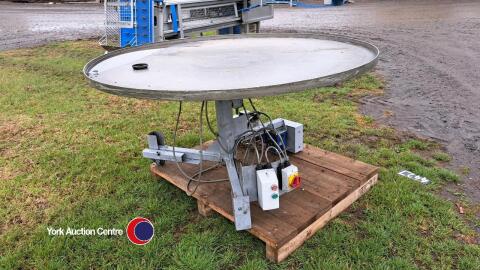 Rotating 5ft round table
