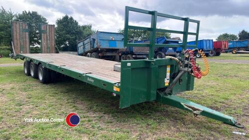 Bailey 33ft tri-axle low loader, 27,000 Gvw, 2021, hydrualic double flap ramps, air and hydraulic brakes