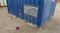Metal container, key in office - 3