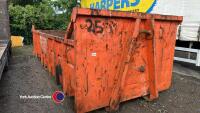25 cube hook lift bin