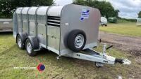Unused Ifor Williams TA5G 10ft twin axle livestock trailer c/w LED lights and divider - 2