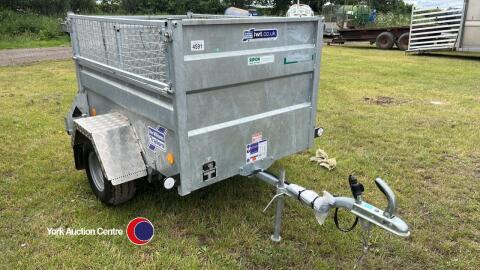 Unused Ifor Williams PQ5E single axle livestock trailer
