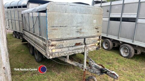 10 x 5 livestock trailer