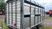 Ifor Williams DP120 12ft twin axle livestock trailer c/w large dividing gate - 3
