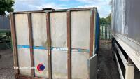 Livestock container, approx 18ft6in - 2