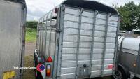 Nugent livestock trailer - 4