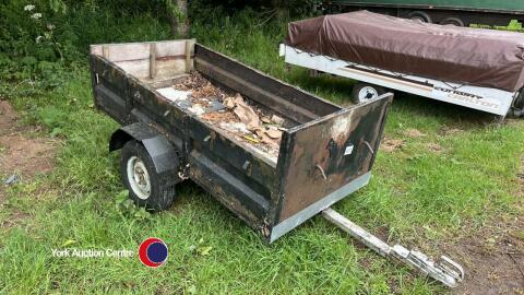 Two wheel bogie trailer