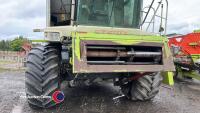 Claas Lexion 460 combine, c/w C750 Auto Contour header and trailer, straw chopper and OSR side knife, W937KBT. From Exors R A Watson dec'd, key and V5 in office - 2