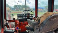 Belarus Progress 562 4WD loader tractor, displaying 3072 hours, loader c/w bucket, 4wd, 70hp, fitted with an air compressor, 4 cylinder engine - 7