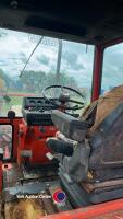 Belarus Progress 562 4WD loader tractor, displaying 3072 hours, loader c/w bucket, 4wd, 70hp, fitted with an air compressor, 4 cylinder engine - 8