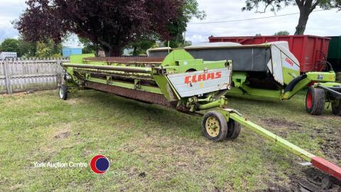 Claas Direct Cut for a 800 series forager with back plate, 2002, w/o with spare blades