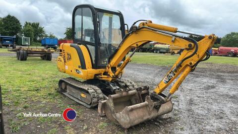 JCB 802 2.5T 360 mini digger with 3 buckets, 2006, excellent working order