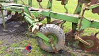 Dowdeswell 5F plough - 4