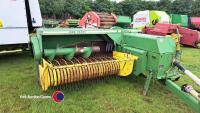 John Deere 456A baler - 2