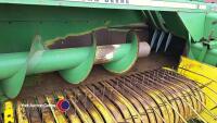 John Deere 456A baler - 3
