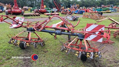 Rozmital SP4 152 hay tedder