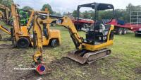 Caterpillar Mini Digger, 2006, 301.6C, 2000 hours, Recent new rubber tracks, Blade, Canopy Cab, Piped, c/w 2ft Digging Bucket, key in office
