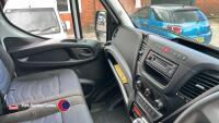 Iveco 7T fridge van with meat rails, standby fridge, euro 6 engine mot till August. 95000 miles NU67ODE - HPI clear - 1 keeper from new - V5 in office - 13