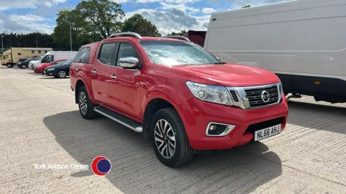 2017 Nissan Navara Tekna Dci pickup - NL66 AHJ - diesel - 2 former keepers - hpi clear - MOT 16.4.26 - V5 in office