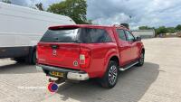 2017 Nissan Navara Tekna Dci pickup - NL66 AHJ - diesel - 2 former keepers - hpi clear - MOT 16.4.26 - V5 in office - 10