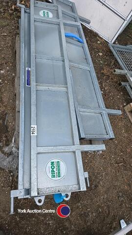 Ifor Williams LM126 drop side kit, c/w posts and 2x headboards