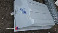 Ifor clam shell P5E - 2