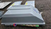 Ifor clam shell P5E - 3