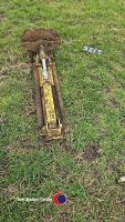 Forage harvester pick up hitch - 3