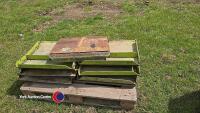 Claas combine header skids