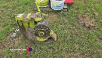 Claas wobble box knife drive. Off a Claas 218 Mega. 10 years old. Excellent condition.
