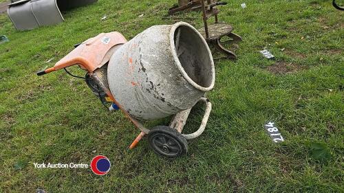 Cement mixer