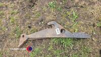 Bucket brackets - 2