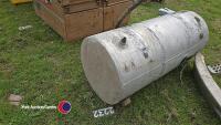 Volvo F7 diesel/oil tank - 3