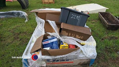 Quantity of HGV filters and various ERF lorry parts