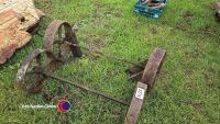 Pair of axles from a hayrack with cast iron wheels - 3