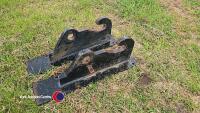 Set of heavy duty JCB compact loader brackets - 2