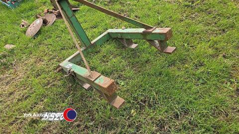 Flexicoil 3 point linkage transporter
