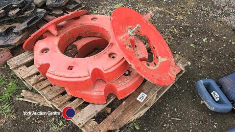 2 agco wheel weights 285kg