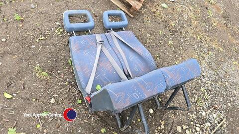 Mini bus seat with seat belts