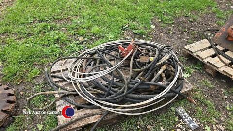 Spool block and cables