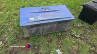 Large plastic strap box - 2