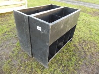 2 plastic pig feeders