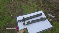 Double acting hydraulic rams, old stock, unused - 3