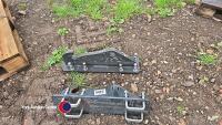 Bolt on Kramer brackets - 3