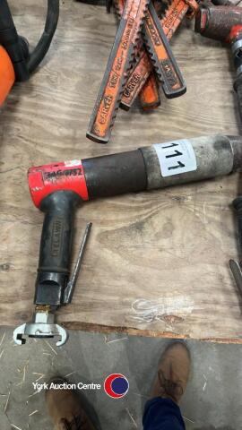 2 x compress air drills