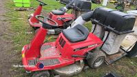 Honda ride on mower with box, key in office - 2