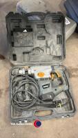 Titan SDS breaker/drill