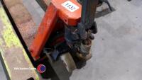 Pallet truck - 3